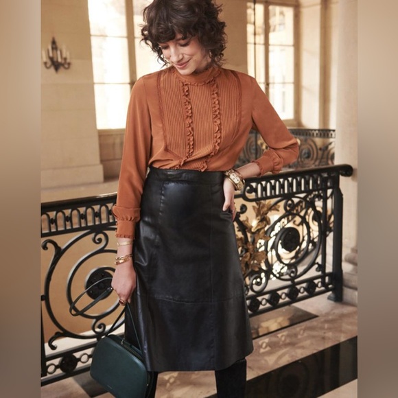 Sezane Dresses & Skirts - EUC Sezane jupe cuir Black Leather Skirt